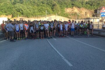 CIRCUITO VERTICAL RACE 2015 : GIL VINCEEE con nuovo record – SABRINA al femminile – 170 partenti record alla prima CIRCUITO VERTICAL RACE 2015 : GIL VINCEEE con nuovo record – SABRINA al femminile – 170 partenti record alla prima