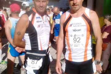 ULTRA MARATONA DEL GRAN SASSO: I SUPER ATLETAZZI PAOLO e ANDREA …PRESENTIIIIIIIIII :-) ULTRA MARATONA DEL GRAN SASSO: I SUPER ATLETAZZI PAOLO e ANDREA …PRESENTIIIIIIIIII :-)