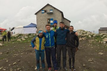 1^ ED. VERTICAL CIMA D’ASTA: 3° ASSOLUTO WALTER MAZERBO – 8° BEPI e AVDC VOLAAAAA !!!!! 1^ ED. VERTICAL CIMA D’ASTA: 3° ASSOLUTO WALTER MAZERBO – 8° BEPI e AVDC VOLAAAAA !!!!!
