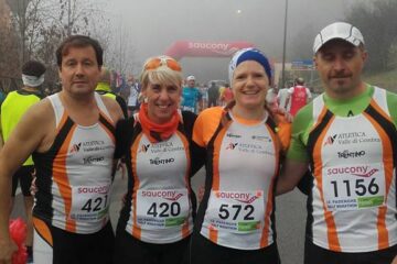 PADENGHE HALF MARATHON: PAOLO , DANIELA, TIZIANO e WILMA … I FANTASTICI 4 :-) GRANDE AVDC !!!!