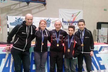 MONTAGNE TRENTINE : UN ALTRO PODIO PER LA MITICA AVDC – BRONZO MONTAGNE TRENTINE e BRONZO SCOIATTOLI TRENTINI !! SUPERRRR AVDC !!!!!!! MONTAGNE TRENTINE : UN ALTRO PODIO PER LA MITICA AVDC – BRONZO MONTAGNE TRENTINE e BRONZO SCOIATTOLI TRENTINI !! SUPERRRR AVDC !!!!!!!