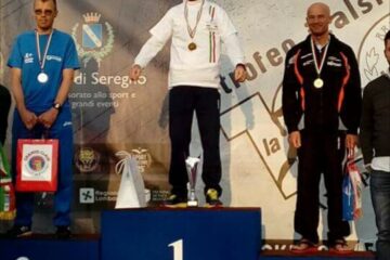 CAMPIONATI ITALIANI 100 KM. : BRONZO AVDC !!!!!! SUPER ANDREA MIORI 3° di categoria !!! Nella 60 km. PAOLO DEAVI 14° assolutoooo !! SUPER SQUADRA AVDC TRICOLORE !!!! GRANDISSIMIIIIIII !!!!