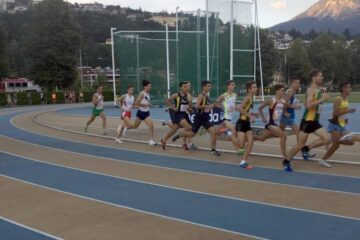 1^ www del GP MEZZOFONDO: SUPERLATIVA PROVA DEI NOSTRI !!! 28 PRESENTIIIIII !!!!! SUPER ANGELA nei 1500m NUOVO P.B. 4’43.94 !!! GRAAAANDE SQUADRAAAA !!! 1^ www del GP MEZZOFONDO: SUPERLATIVA PROVA DEI NOSTRI !!! 28 PRESENTIIIIII !!!!! SUPER ANGELA nei 1500m NUOVO P.B. 4’43.94 !!! GRAAAANDE SQUADRAAAA !!!
