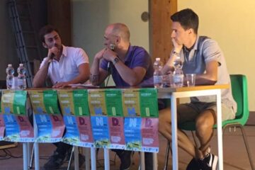 L’ATLETICA SI RACCONTA …. Incontro a Verla giovedi scorso con i campioni nostri dell’atletica !! Giordy e Norbert simpaticissimo incontro coi Cembrani!! L’ATLETICA SI RACCONTA …. Incontro a Verla giovedi scorso con i campioni nostri dell’atletica !! Giordy e Norbert simpaticissimo incontro coi Cembrani!!
