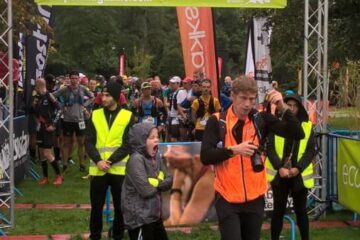 ECOTRAIL DE BRUXELLES: IN BELGIO GRAZIE AI MITICI “AUTISTIIIII” chi pò se nò ?!?? :-D GRANDE PAOLOOOO chiude 1° DI CATEGORIA nonchè 15° assolutooo e ANDREA 58° assolutooo !!! GRANDE AVDC … INTERNAZIONAL