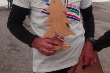 FIDAL: ITALIANI di CORSA in MONTAGNA Master: ALDO BRUGNARA CAMPIONE ITALIANO – BRONZO LUCIA PEDRANZ e 5^ MARA BATTISTI – SUPER 9^ società femm e 12^ al maschile !!!! GRANDEEEEEE SQUADRAAAAAAAA!!!!!! FIDAL: ITALIANI di CORSA in MONTAGNA Master: ALDO BRUGNARA CAMPIONE ITALIANO – BRONZO LUCIA PEDRANZ e 5^ MARA BATTISTI – SUPER 9^ società femm e 12^ al maschile !!!! GRANDEEEEEE SQUADRAAAAAAAA!!!!!!
