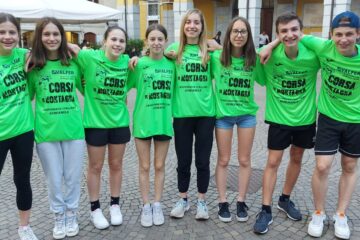 CAMPIONATO ITALIANO MONTAGNA GIOVANILE: ARGENTO per STEFANO BORTOLOTTI e 4° posto di squadra per le allieveee !! AVDC per ben 5 volte sul podioooo CAMPIONATO ITALIANO MONTAGNA GIOVANILE: ARGENTO per STEFANO BORTOLOTTI e 4° posto di squadra per le allieveee !! AVDC per ben 5 volte sul podioooo
