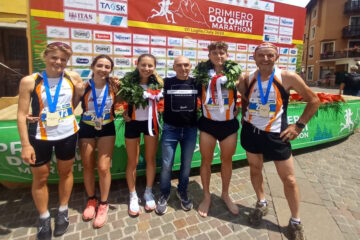 Primiero Dolomiti Marathon: Una giornata da incorniciare grazie alle Vittorie di Nikolas Loss e Debora Bertagnolli (16K) 😍🏆💪 5° Christian Paolazzi nella 42k – Ben 11 gli atletazzi presenti alla gara 😍🧡🖤 Primiero Dolomiti Marathon: Una giornata da incorniciare grazie alle Vittorie di Nikolas Loss e Debora Bertagnolli (16K) 😍🏆💪 5° Christian Paolazzi nella 42k – Ben 11 gli atletazzi presenti alla gara 😍🧡🖤