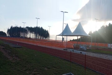 PISTA DI MASEN: IL NOSTRO CENTRO DI PREPARAZIONE PER L’ATLETICA LEGGERA IN FASE DI COMPLETAMENTO PISTA DI MASEN: IL NOSTRO CENTRO DI PREPARAZIONE PER L’ATLETICA LEGGERA IN FASE DI COMPLETAMENTO