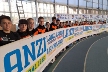 PARMA MEETING INDOOR GIOVANILE: NOEMI, INAS, VALERIO, STEFANO e DOMITILLA A PODIOOO – TANTI PB PER I 30 ATLETI AVDCnianiii PARMA MEETING INDOOR GIOVANILE: NOEMI, INAS, VALERIO, STEFANO e DOMITILLA A PODIOOO – TANTI PB PER I 30 ATLETI AVDCnianiii